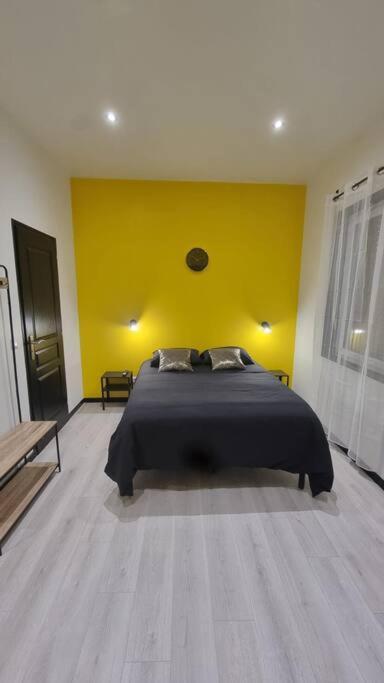 Appartement L'Elegance 001 à Cambrai Extérieur photo